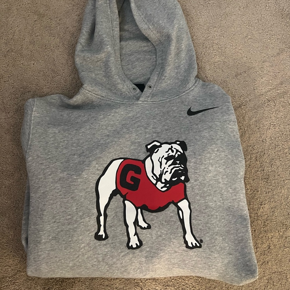 Men's Nike Georgia Bulldogs Vintage School Logo Pullover Hoodie